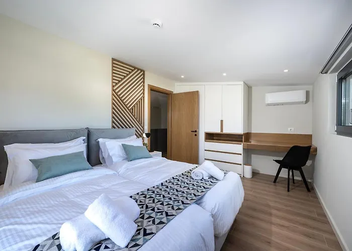 Campo Premium Private Pool Villa *