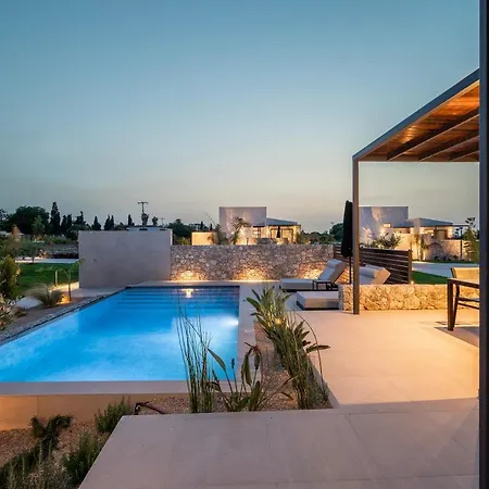 Campo Premium Private Pool Villa